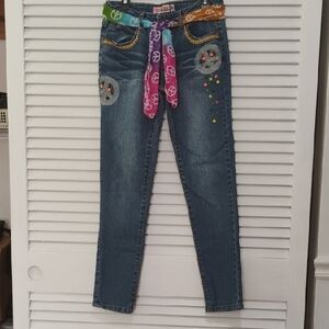Squeeze Blue Jeans with Colorful Accents